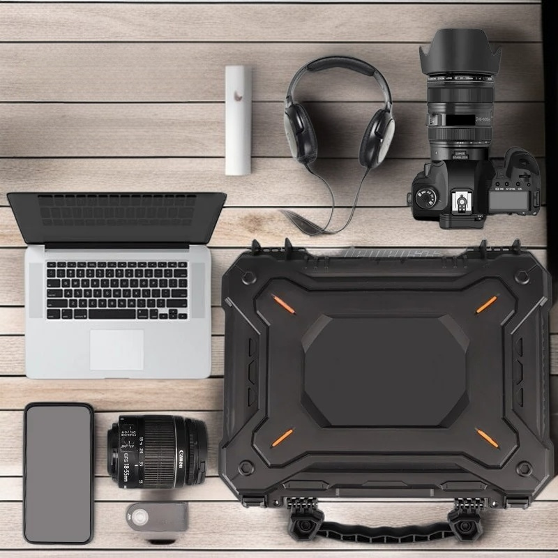 工具箱耐衝擊加厚材質特寫