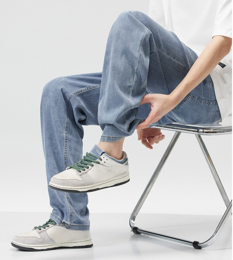 メンズ用テンセルストレートクールデニムパンツ全体画像