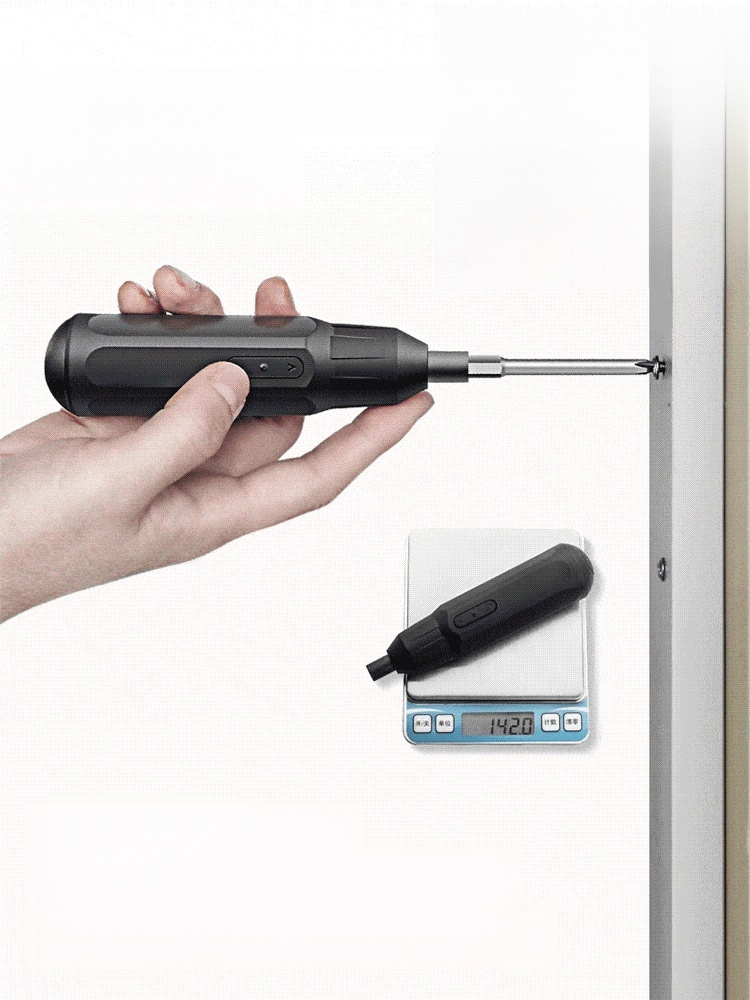 전동 드라이버 세트.