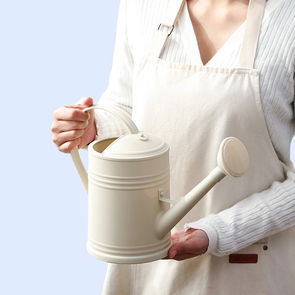 プラスチック製ロングノズルじょうろ