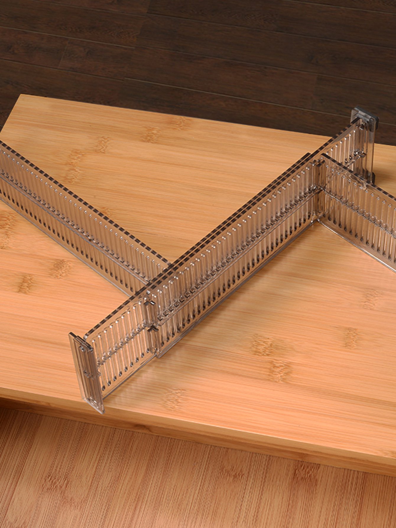 自由に組み合わせる引き出し仕切り