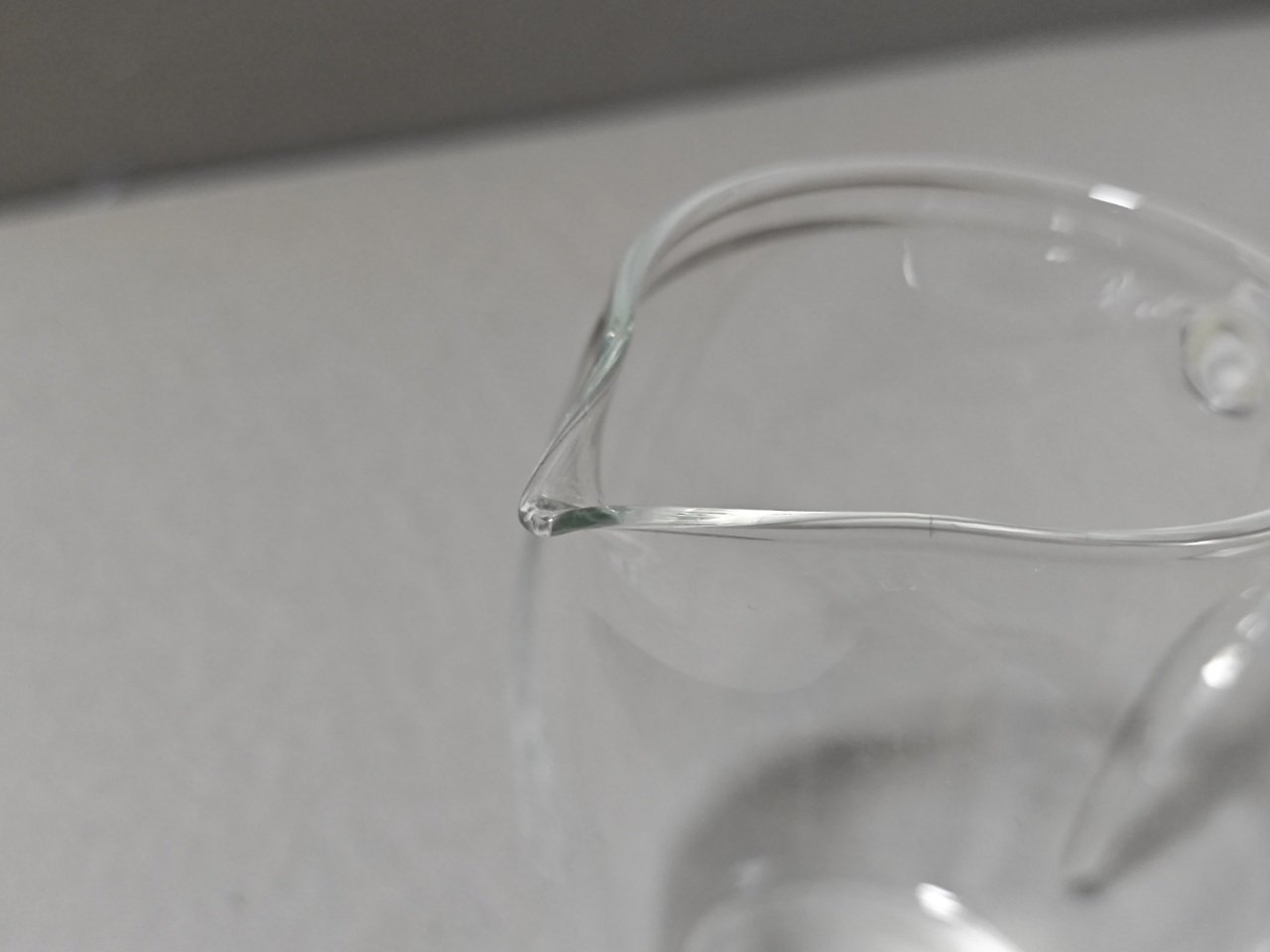 투명 유리 티컵