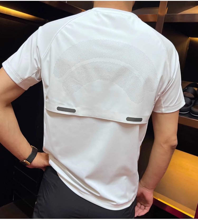 アイスシルクTシャツの滑らかなシルクタッチ生地