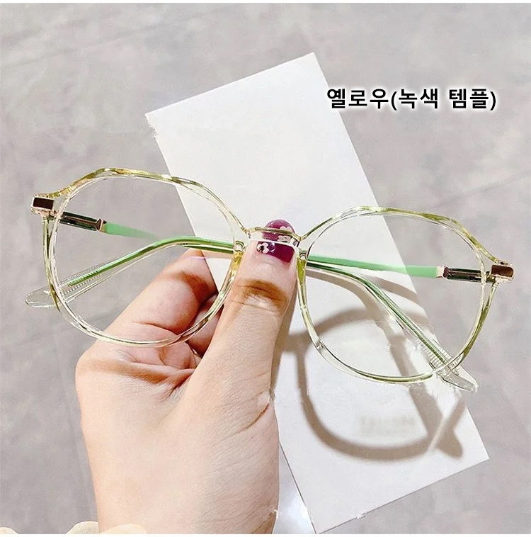 편안한 착용감의 블루라이트 차단 안경 디자인