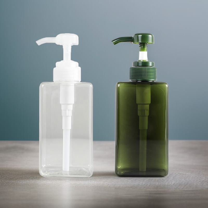 Large-capacity portable dispenser pump bottle