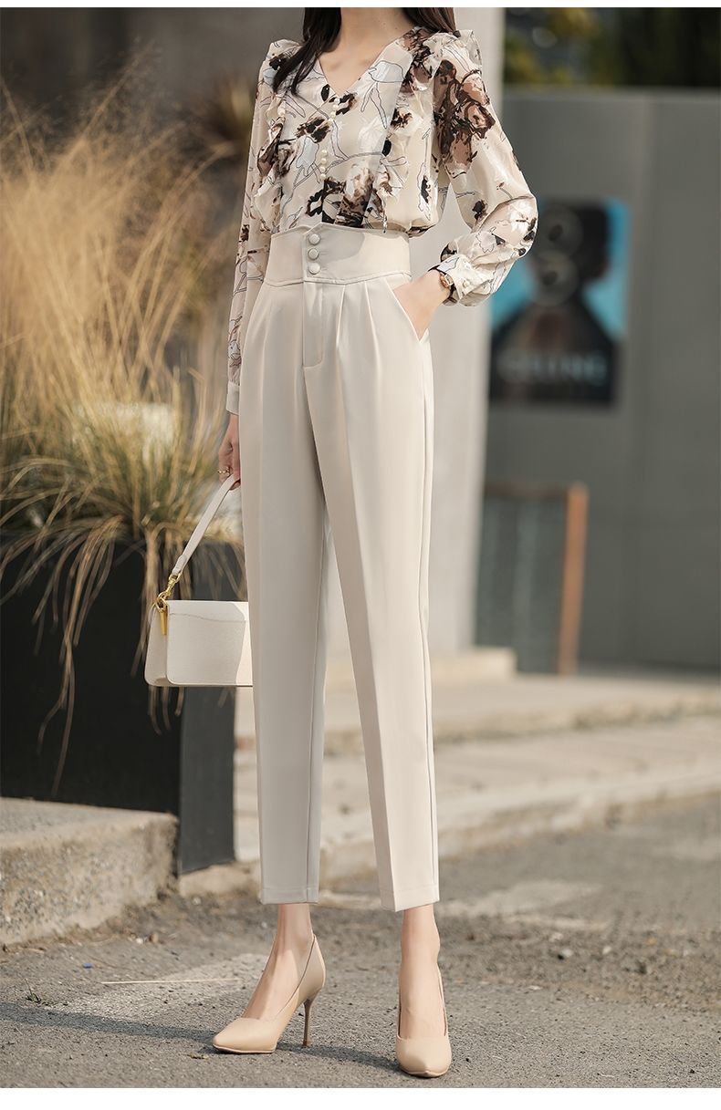 정장과 캐주얼 모두 어울리는 여성 바지