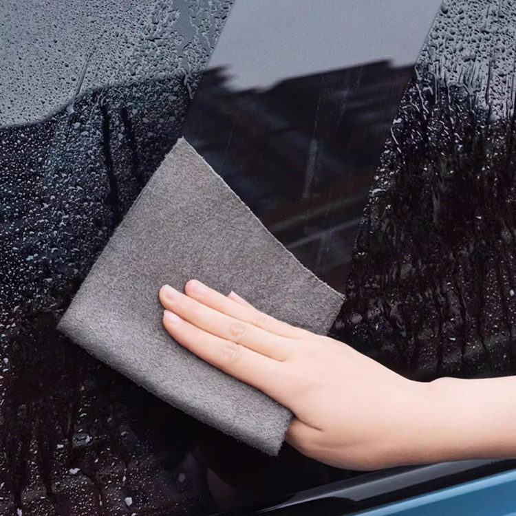 Ściągaczka do szyb nie pozostawiająca smug