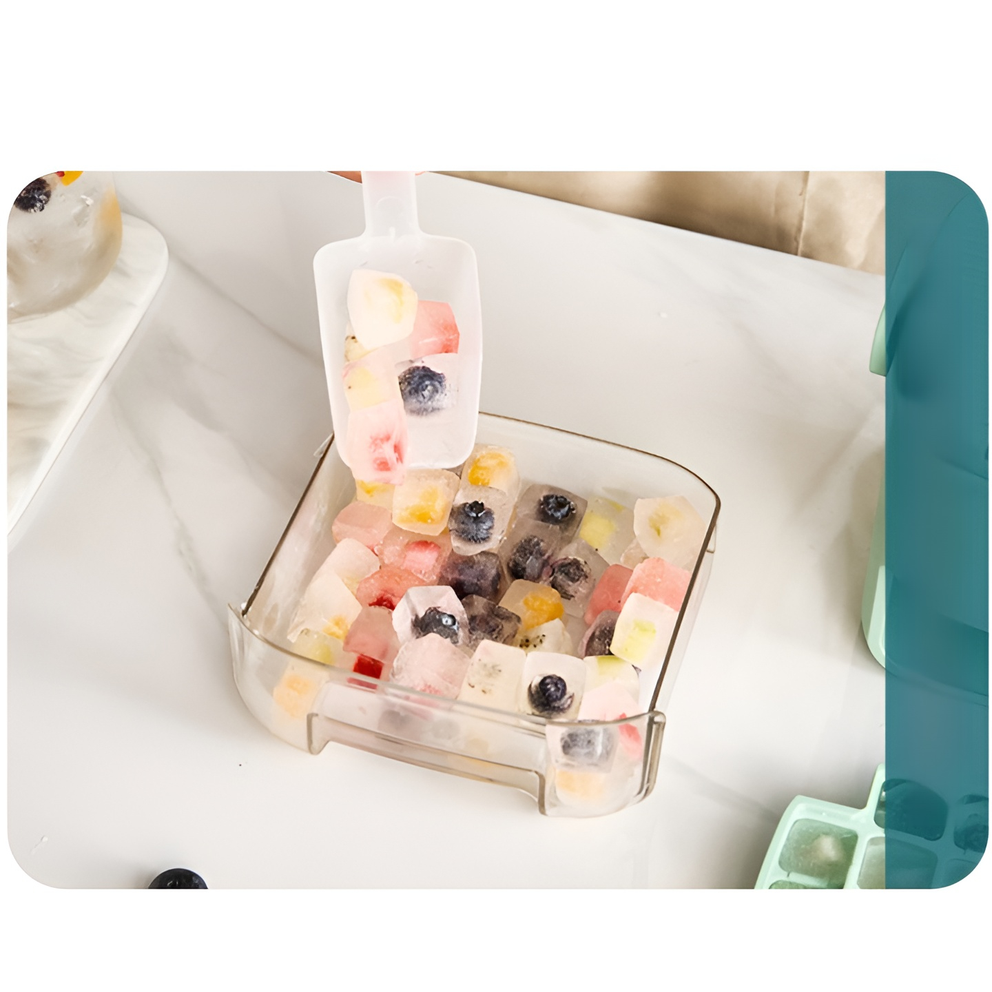 Ice making box with convenient press top