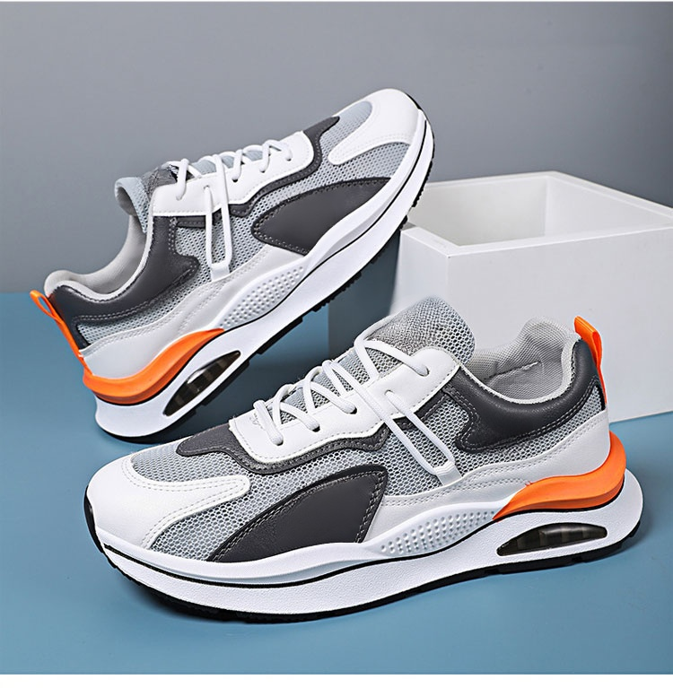 多彩なカラー展開のスニーカー