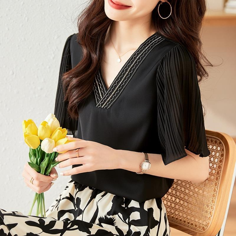 女性用ゆったり半袖シャツ お腹隠しホワイトブラウス 春夏用トップス