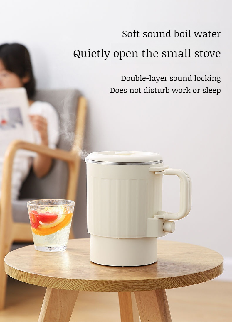 Travel-friendly foldable electric kettle in compact size