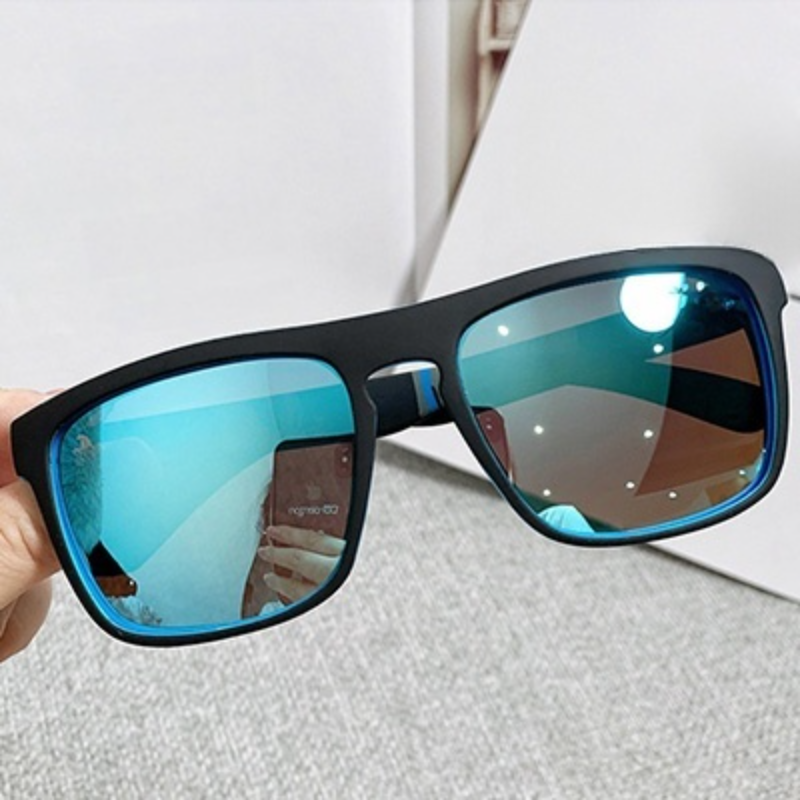 UVカットサングラス