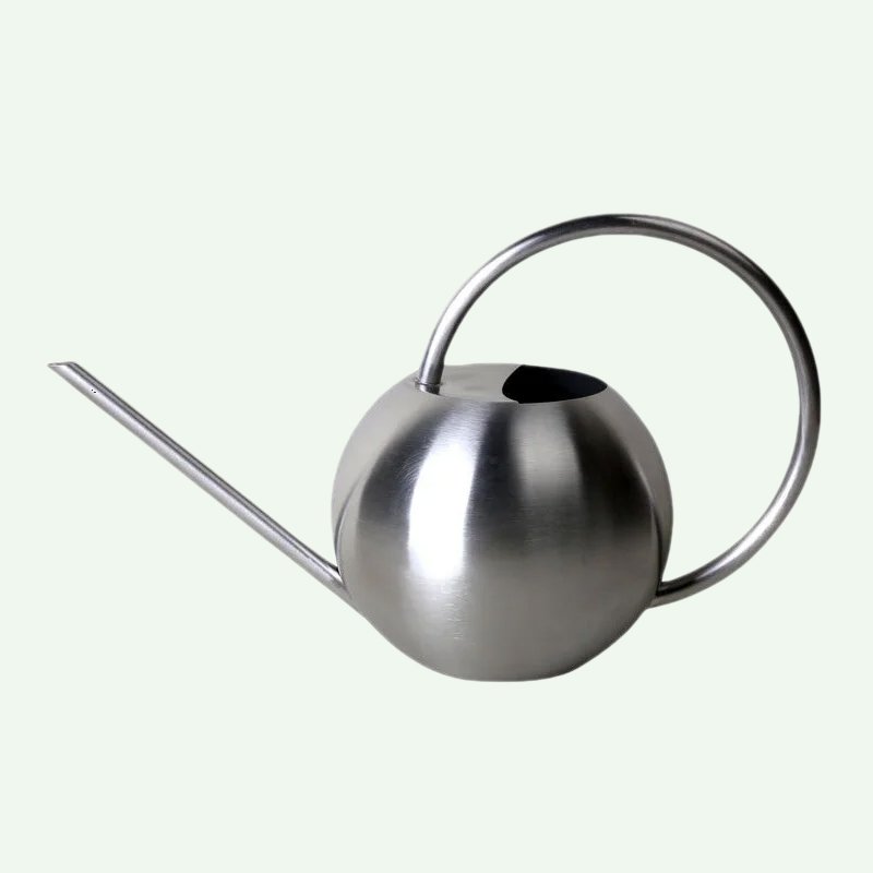 携帯用ステンレス製じょうろ