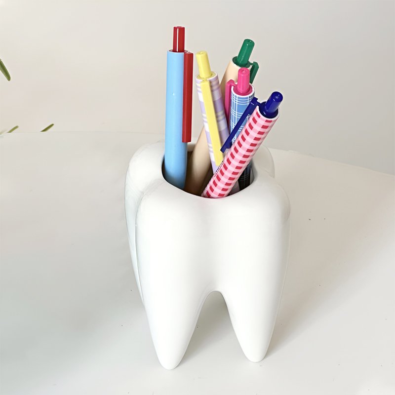 Personalized decorative storage rack