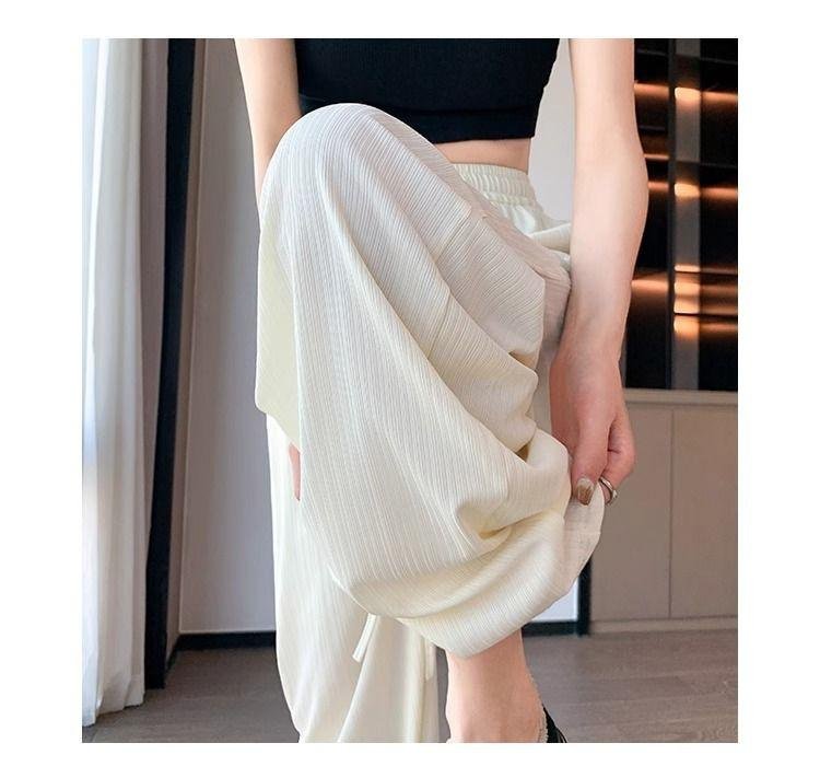 快適な着用感のクールパンツ