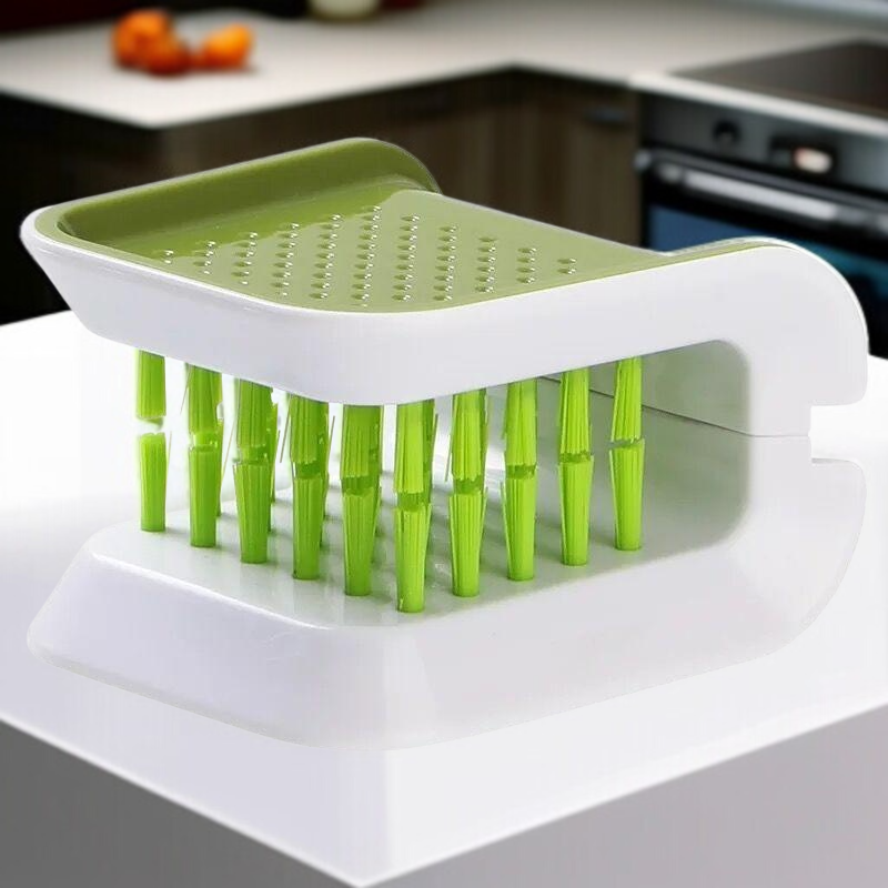 Cepillo de limpieza en forma de U para cuchillos