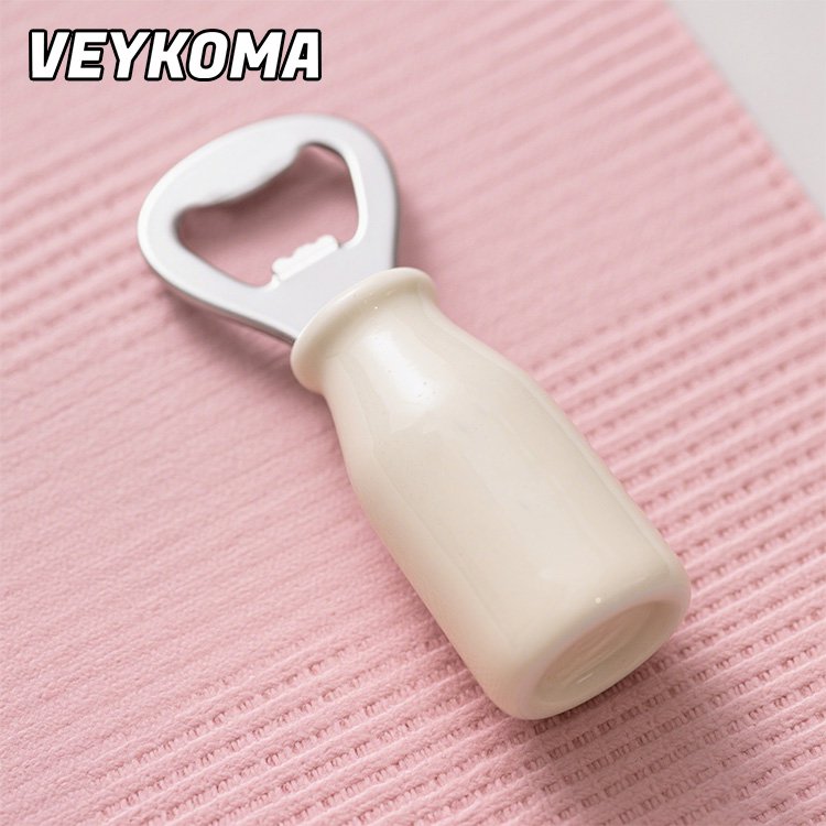 와인 병을 쉽게 열 수 있는 병따개