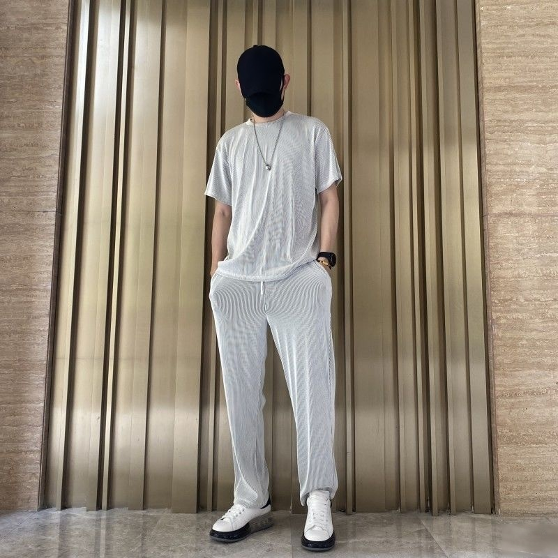 【カジュアルセットアップ】通気、立体裁断、色褪せしない、肌に優しい、シワ防止