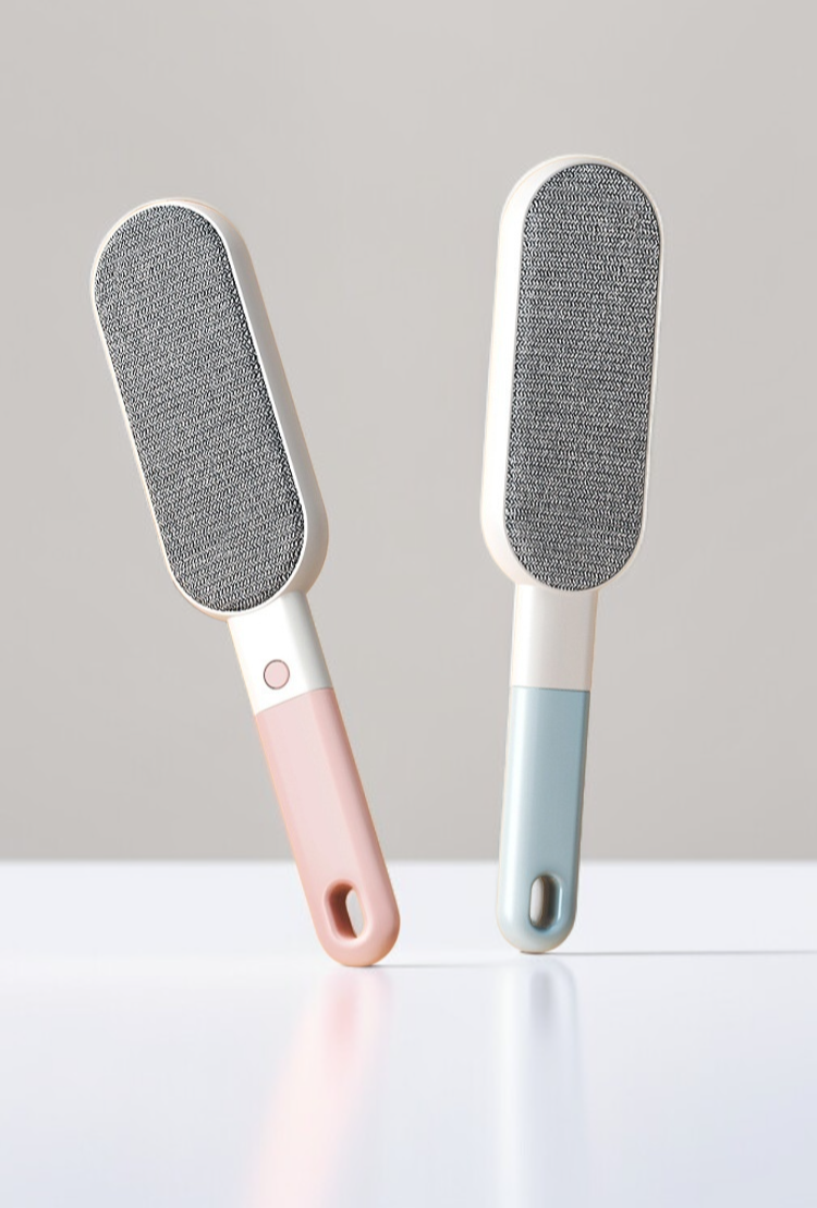 Double-sided lint remover brush for gentle cleaning
