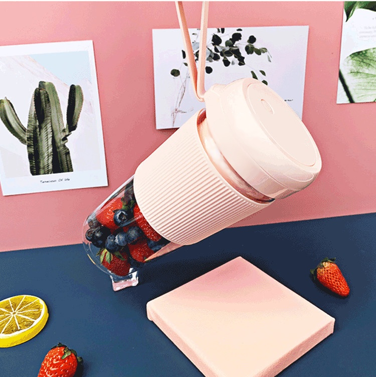 持ち運び便利ジューサー