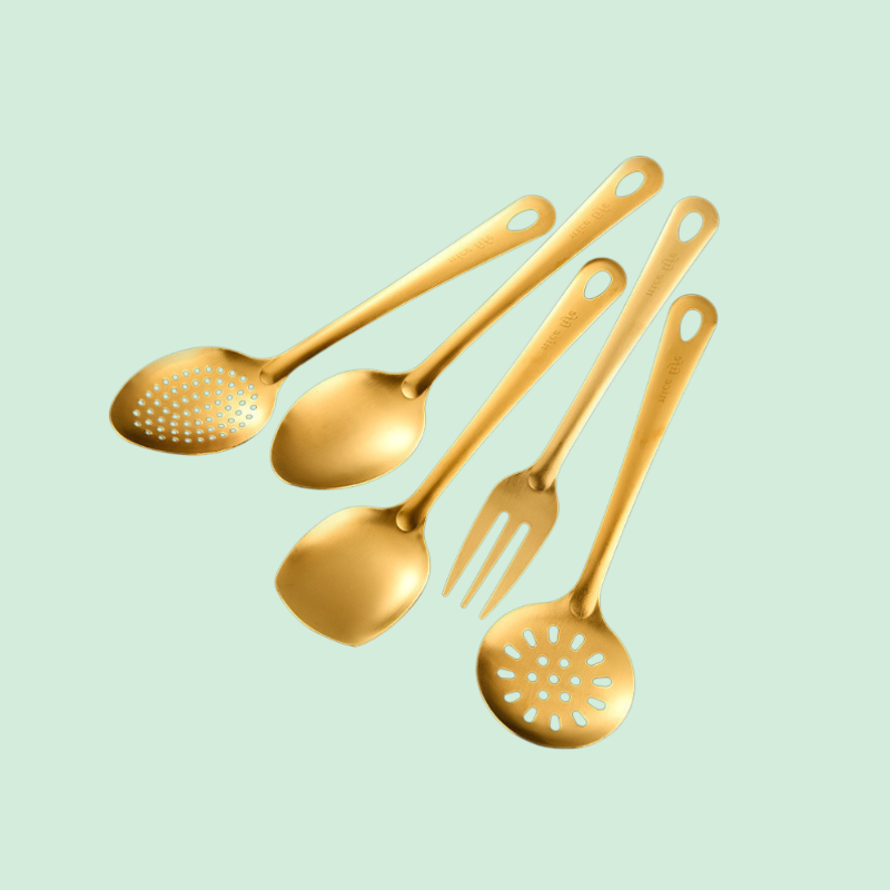 ステンレス製キッチンスプーン