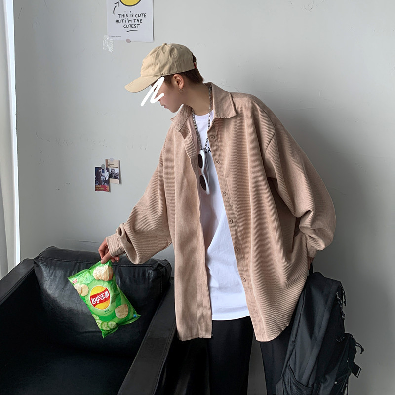 ティーンエイジャーのゆったり長袖コーデュロイシャツ ハンサムカジュアルシャツ秋ユニセックス個性シャツ