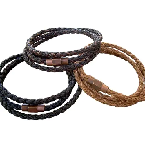 手作りの三重レザーブレスレット