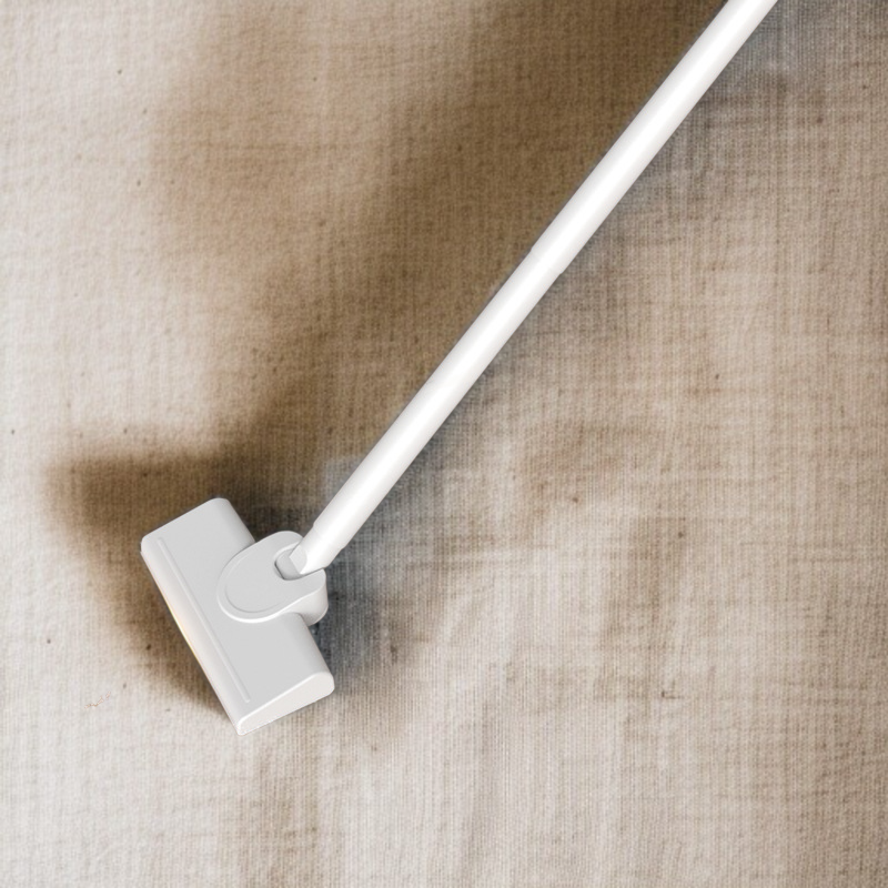 Odkurzacz ręczny czyszczący wnętrze samochodu