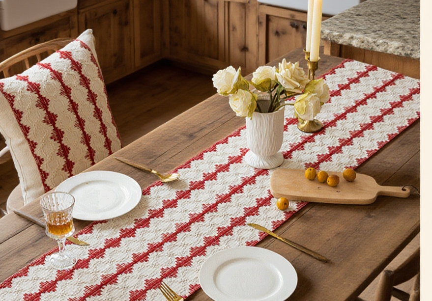 高級感あるフリンジ付きテーブルフラッグの全体画像