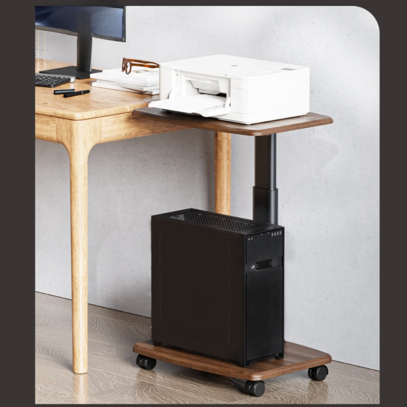 소파 옆 승강 이동 가능한 작은 탁자