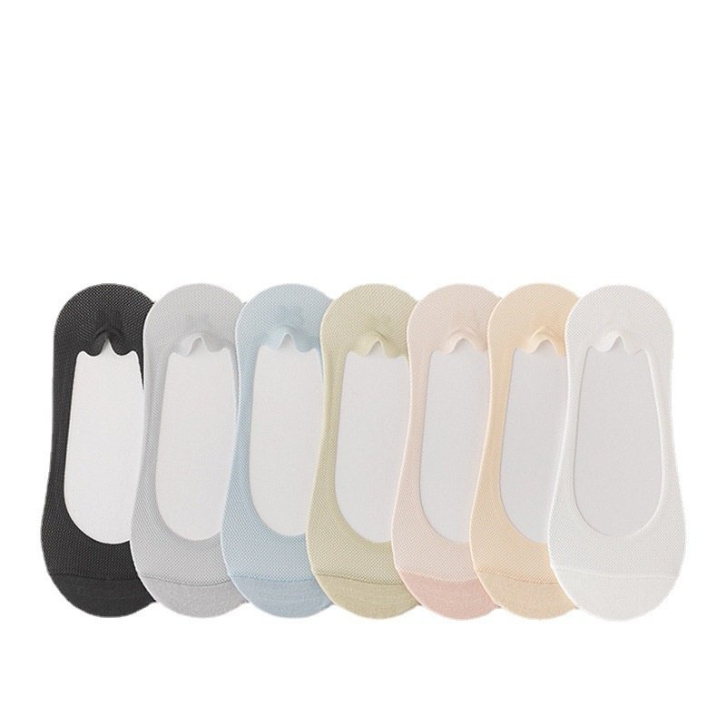 女性の夏のボートソックス薄い浅い氷シルクショートソックスはかかとが落ちない滑り止め女性の夏の見えない靴下夏モデル