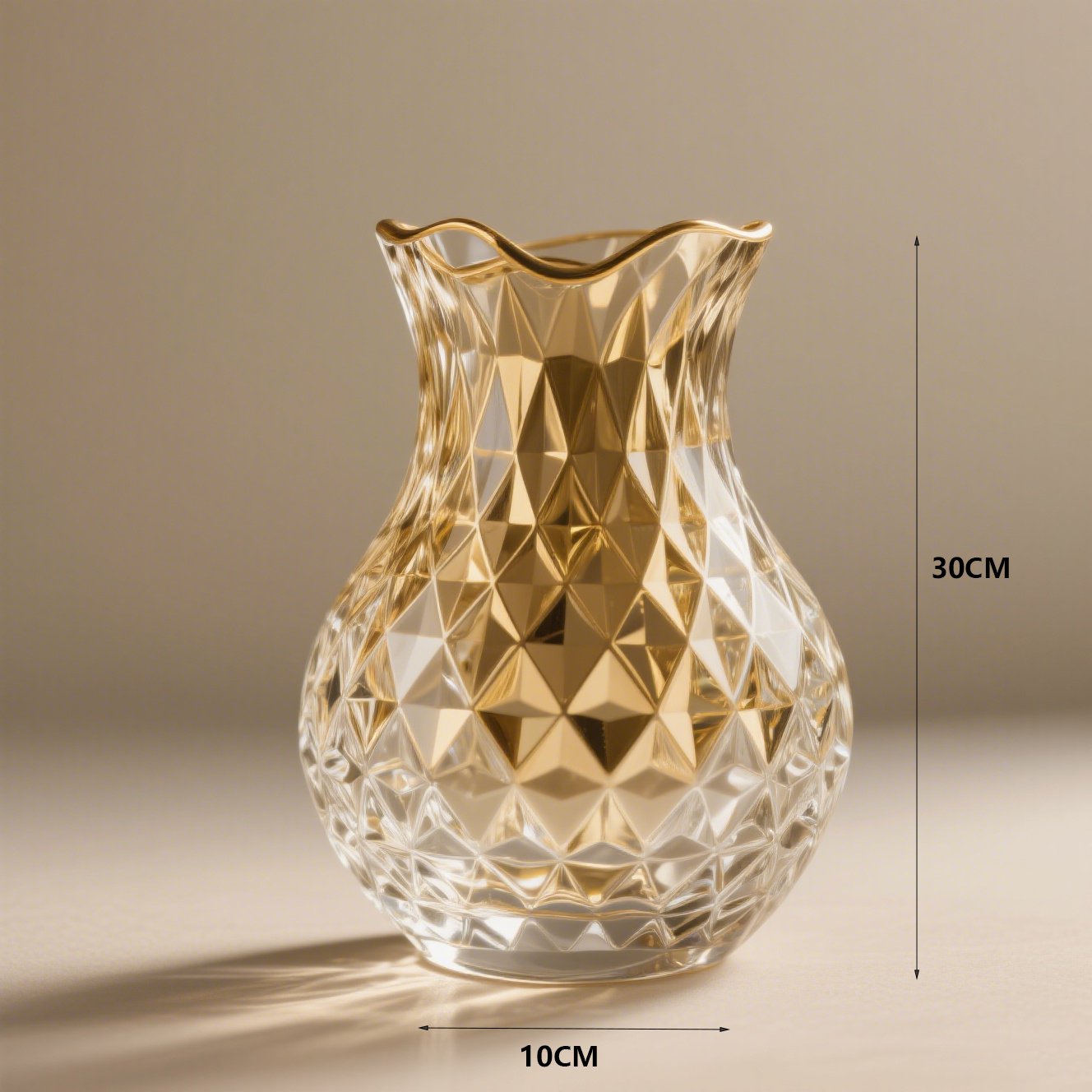 Elegantní křišťálová váza v moderním interiéru