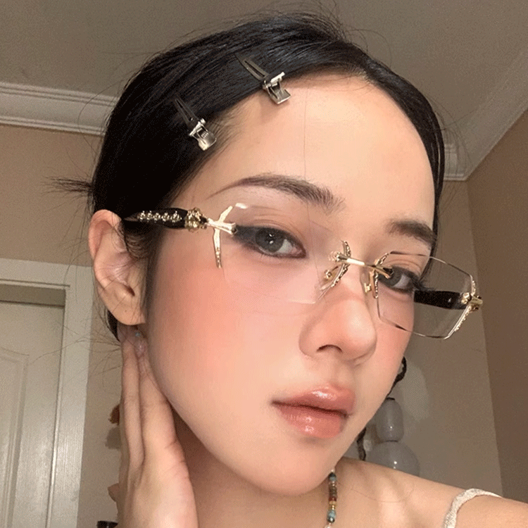 프레임리스 엣지컷 고화질 금속 중공예 돋보기 안경