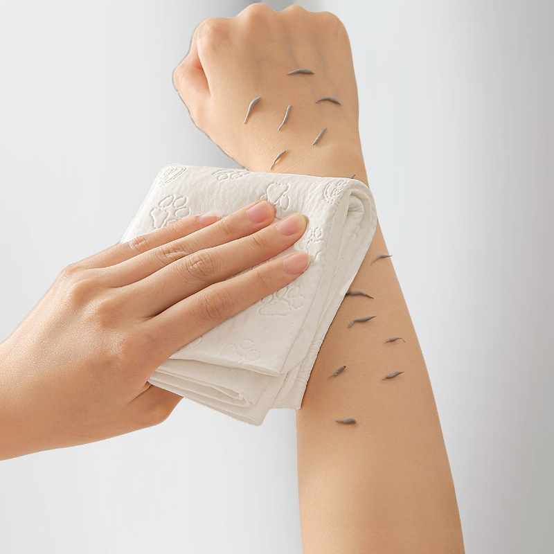 Double-sided absorbent bath towel