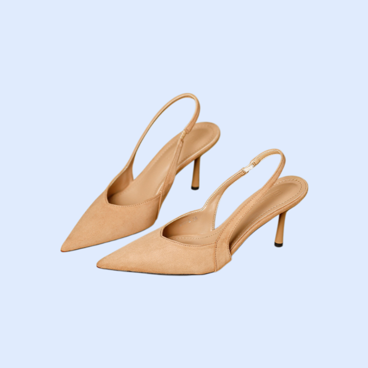 フランスのヒョウ柄ハイヒール