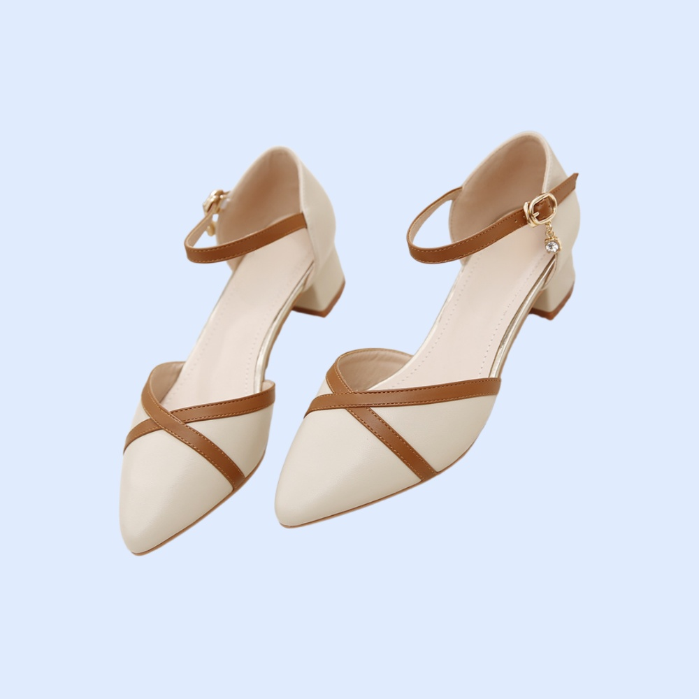 レディース ポインテッドトゥ バックルサンダル