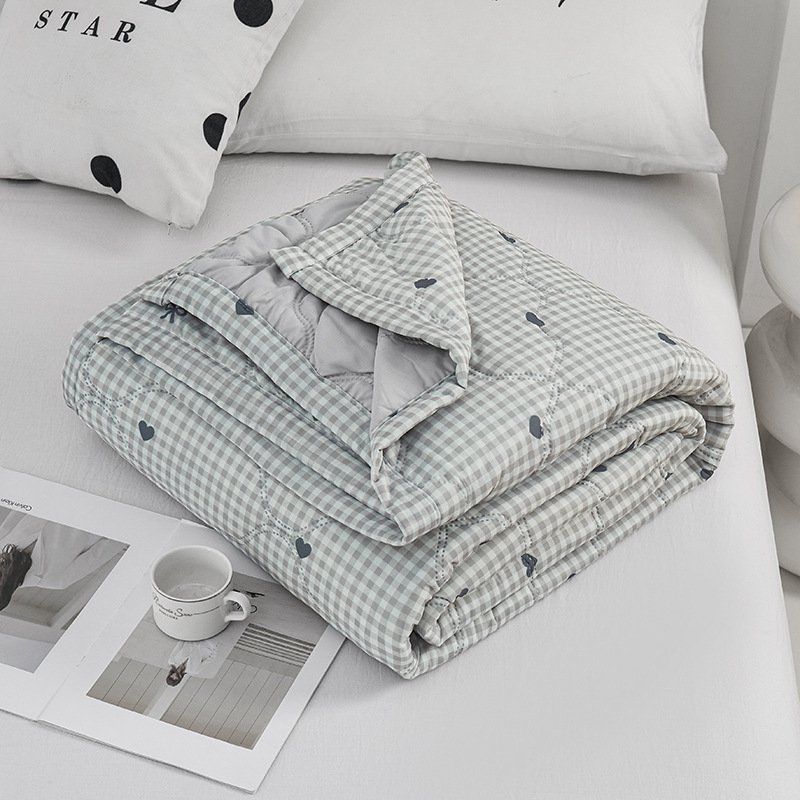  ผ้านวมเย็นฤดูร้อนผ้าไหมเย็นใหม่เป็นเครื่องปรับอากาศ