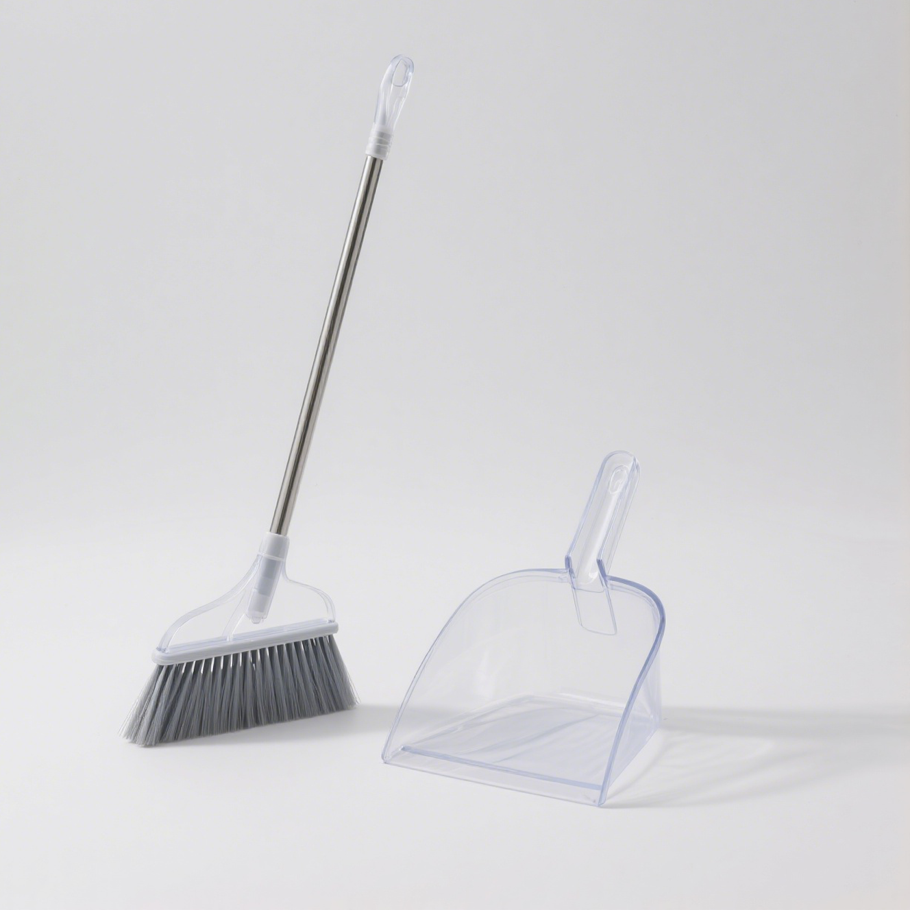現代透明掃除機セット