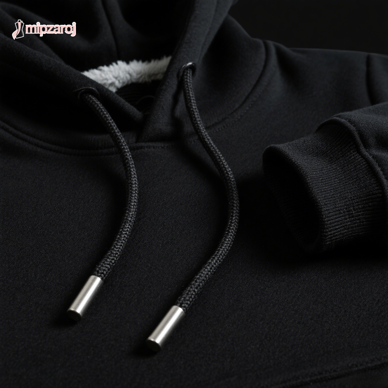 黒いスポーツスウェット