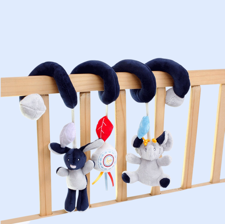 ベッドに吊るすおもちゃのぬいぐるみ漫画ベッドの周りのガラガラ