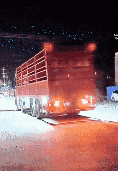 HFH-【安全护航】超亮行车示宽警示安全灯_11-1.gif