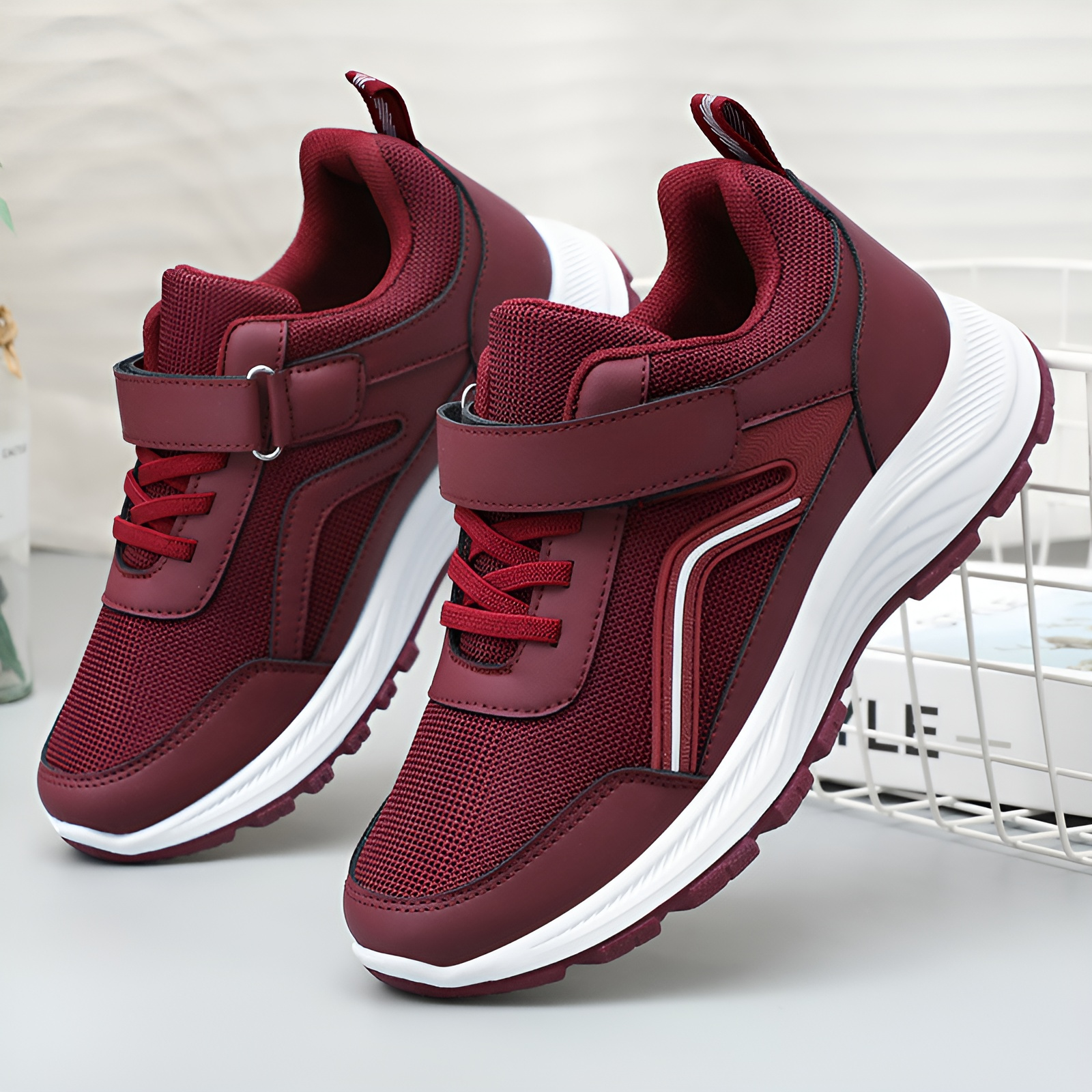高齢者用ウォーキングシューズ、カジュアルランニングシューズ、新しいベルクロ快適な男性と女性の靴、中高年ランニングシューズ