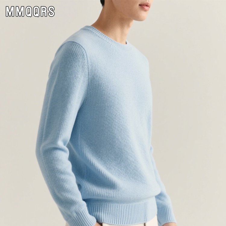 ベーシックなトレンドワンピースニット