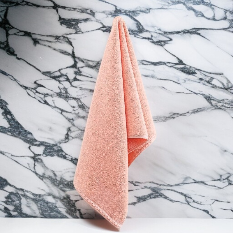 면 전체에 두꺼운 수건을 덧대다.