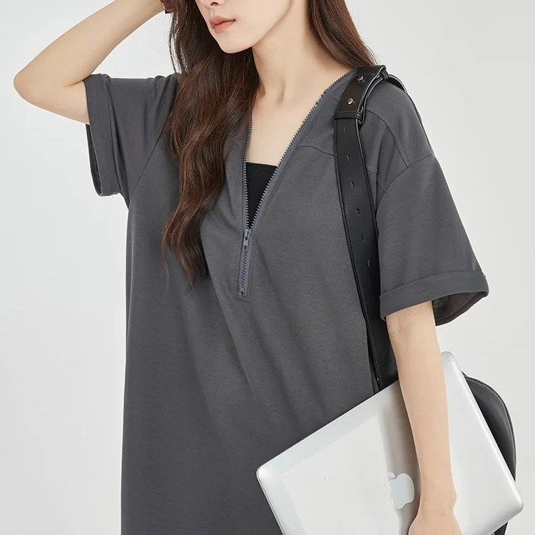 パーティーにもおすすめのレディースワンピース