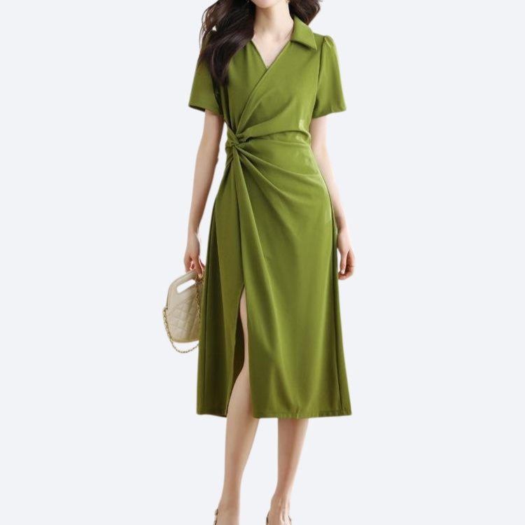 프랑스식 허리를 걷고 배를 가려 날씬해 보이는 원피스