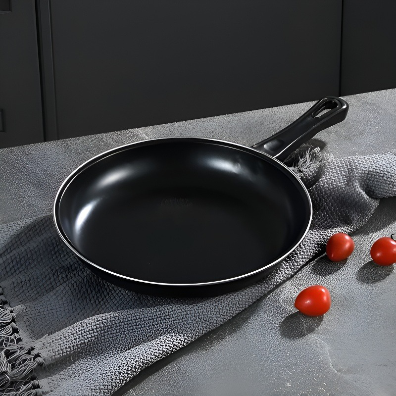 こびりつきにくいフライパン