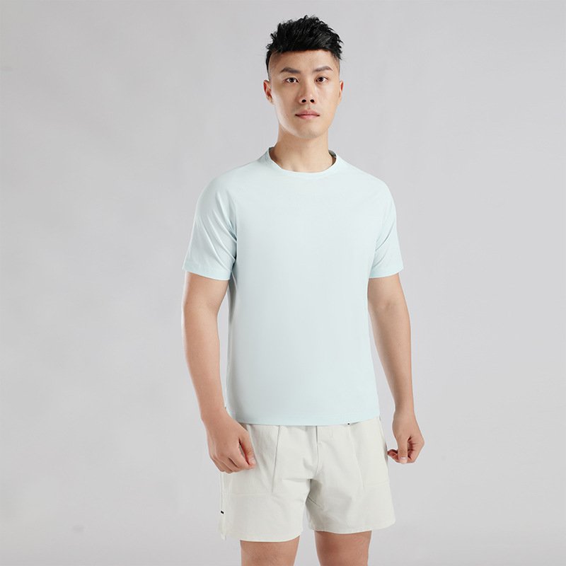 Lehké, prodyšné, volné krátké rukávy odvádějící pot