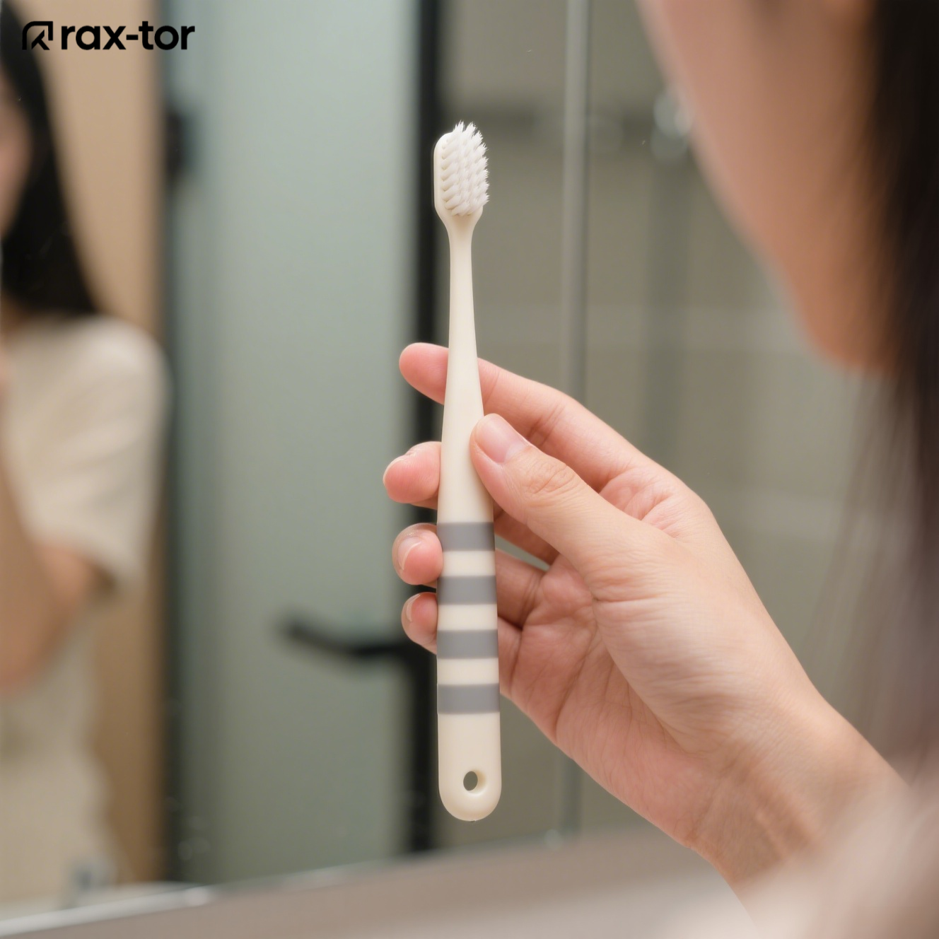 Cepillo de dientes de cerdas suaves