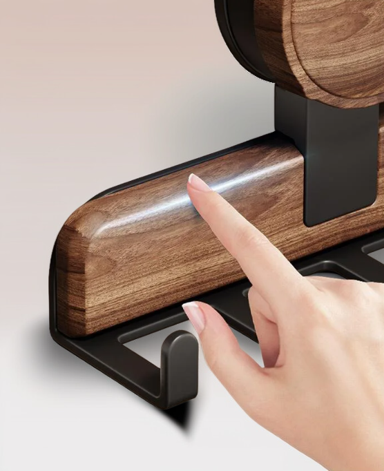 Strong suction hook holding towels